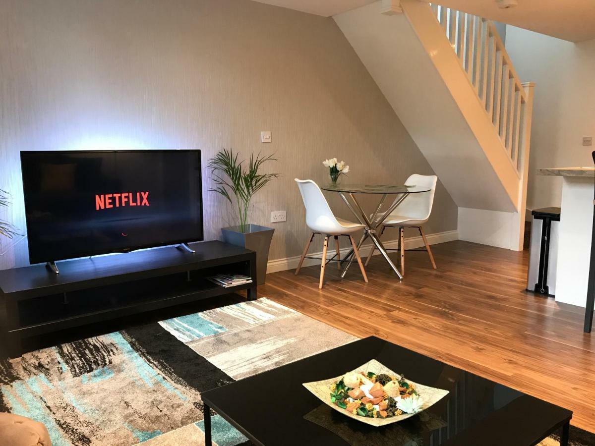 Loft Living Oxford Apartment ภายนอก รูปภาพ